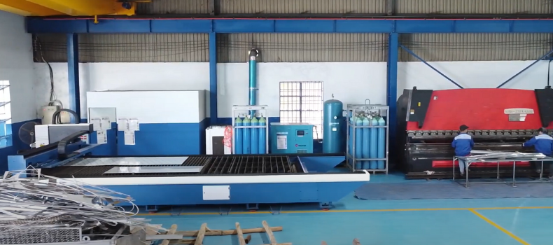 Bàn ghế ăn công nghiệp - Inox Bách Khoa xưởng inox bách khoa