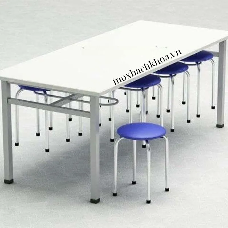 Bàn ghế ăn công nghiệp - Inox Bách Khoa bàn ăn công nghiệp có móc treo ghế , bàn có 8 ghế ngồi
