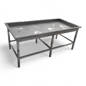 Bàn inox 304 chế biến thủy sản chuyên dụng, chống ăn mòn, dễ rửa trôi. Phù hợp cho nhà máy, xưởng sơ chế hải sản. Liên hệ nhận báo giá ngay!