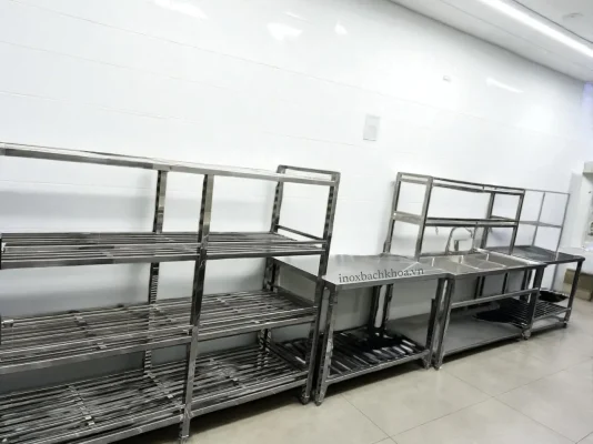 Kệ inox 4 tầng Inox 304 cho bếp nhà hàng