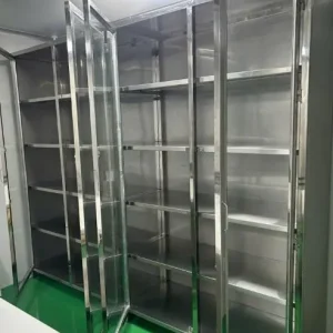 tủ kính inox công nghiệp có 4 cánh dùng cho phòng sạch công ty