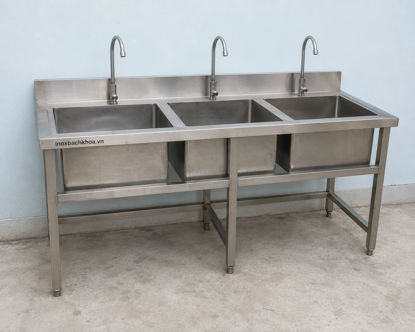Chậu Rửa Công Nghiệp 3 Hố - Inox Bách Khoa Chậu rửa 3 ngăn